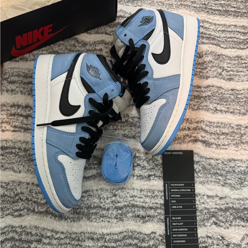 Nike Air Jordan 1 High OG University Blue